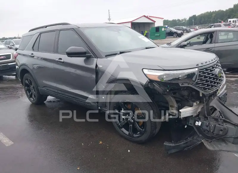 2023 Ford EXPLORER photo