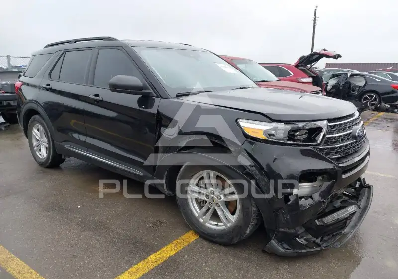 2023 Ford EXPLORER photo