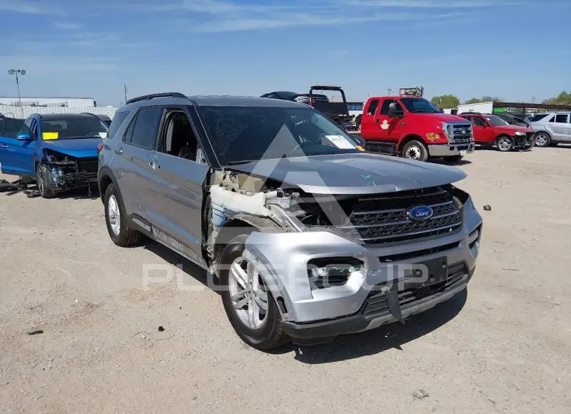 2023 Ford EXPLORER фото