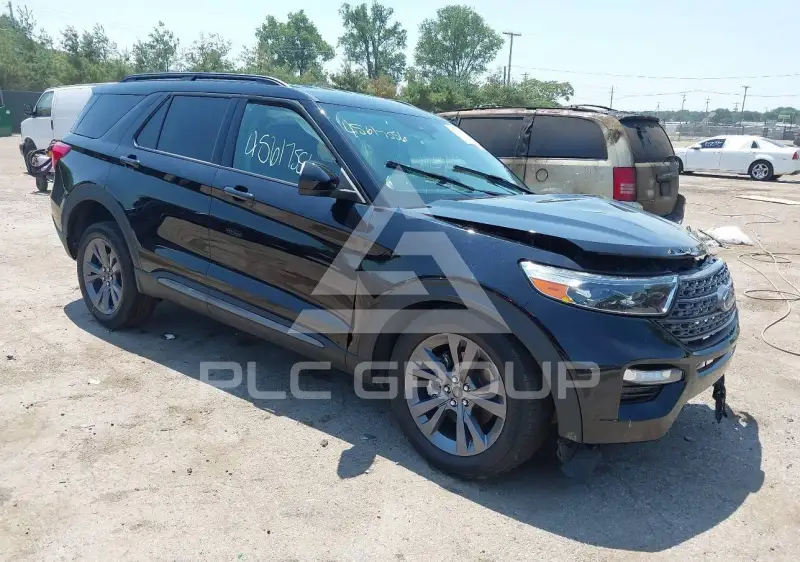 2023 Ford EXPLORER photo