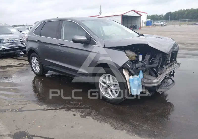 2023 Ford EDGE photo