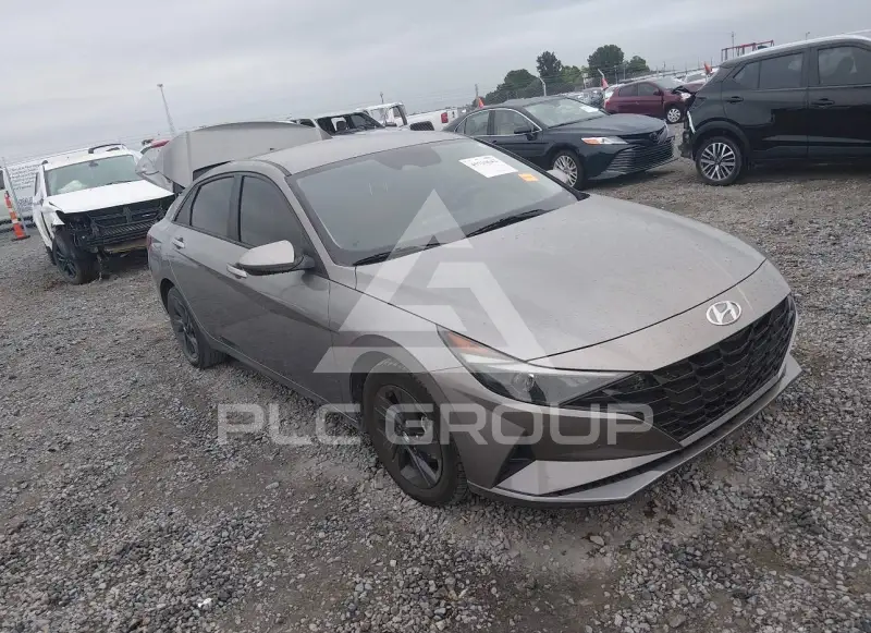 2023 Hyundai Elantra photo