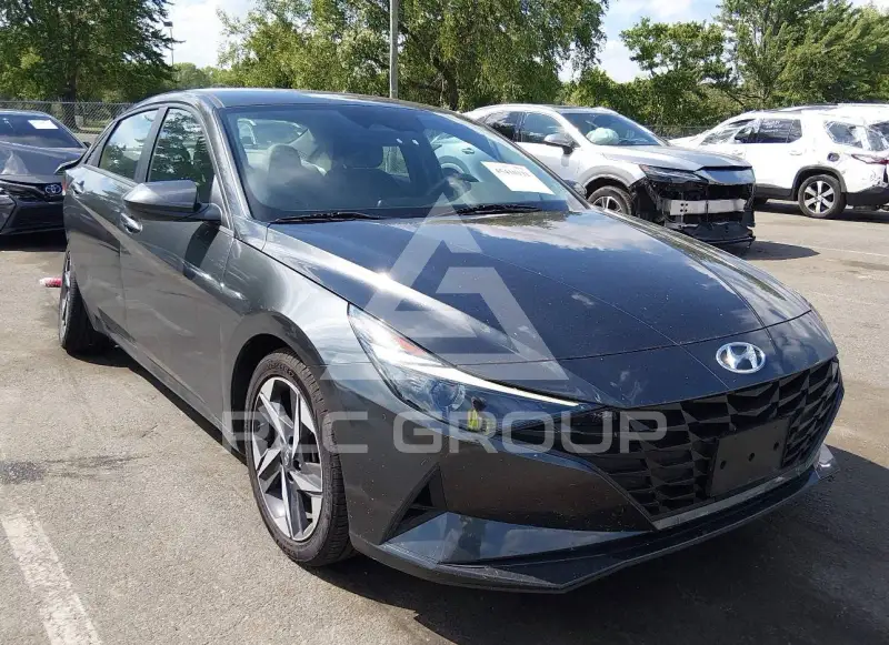 2023 Hyundai Elantra фото