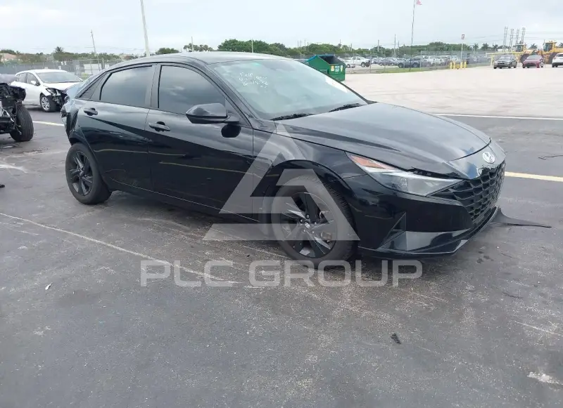 2023 Hyundai Elantra photo