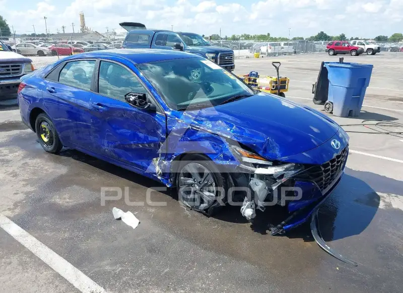 2023 Hyundai Elantra photo