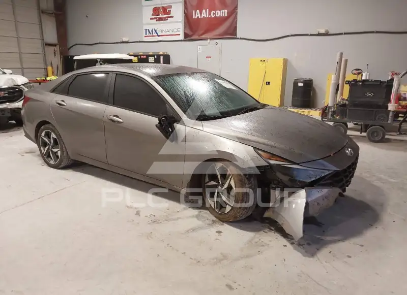 2023 Hyundai Elantra фото