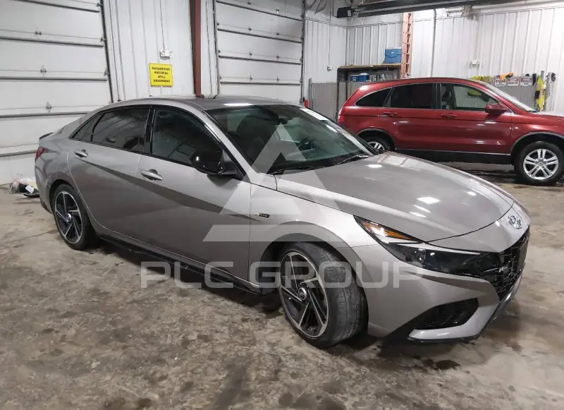 2023 Hyundai Elantra фото