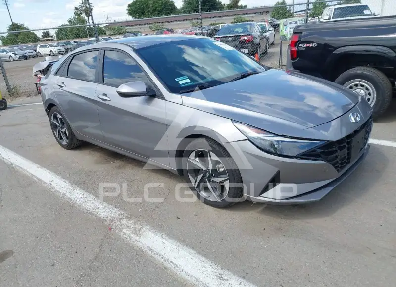 2023 Hyundai Elantra фото