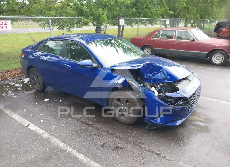 2023 Hyundai Elantra photo