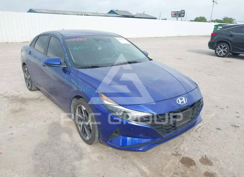 2023 Hyundai Elantra photo