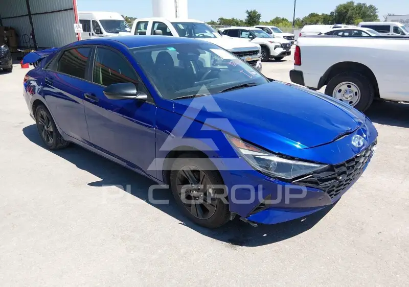 2023 Hyundai Elantra photo