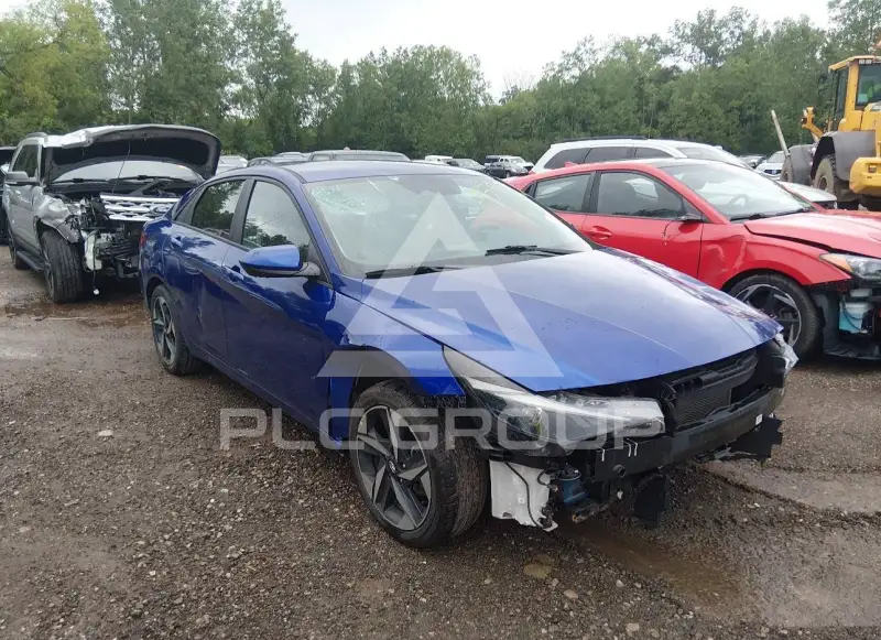 2023 Hyundai Elantra photo