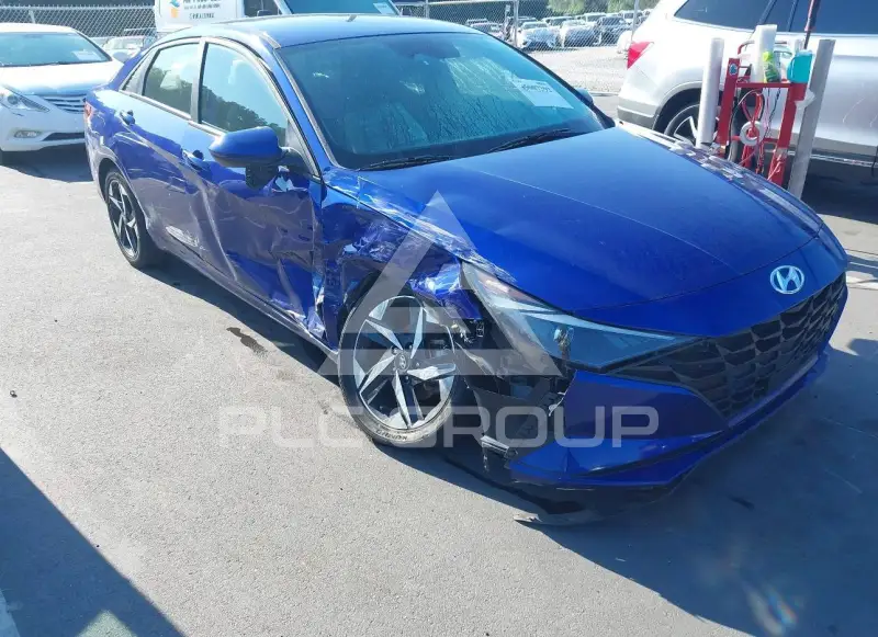 2023 Hyundai Elantra фото