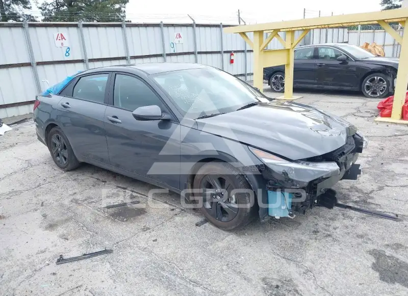 2023 Hyundai Elantra фото