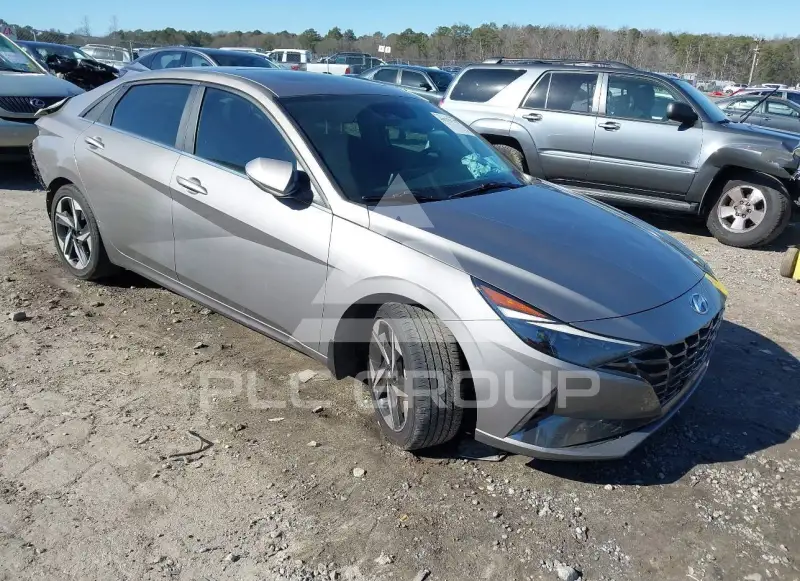 2023 Hyundai Elantra фото