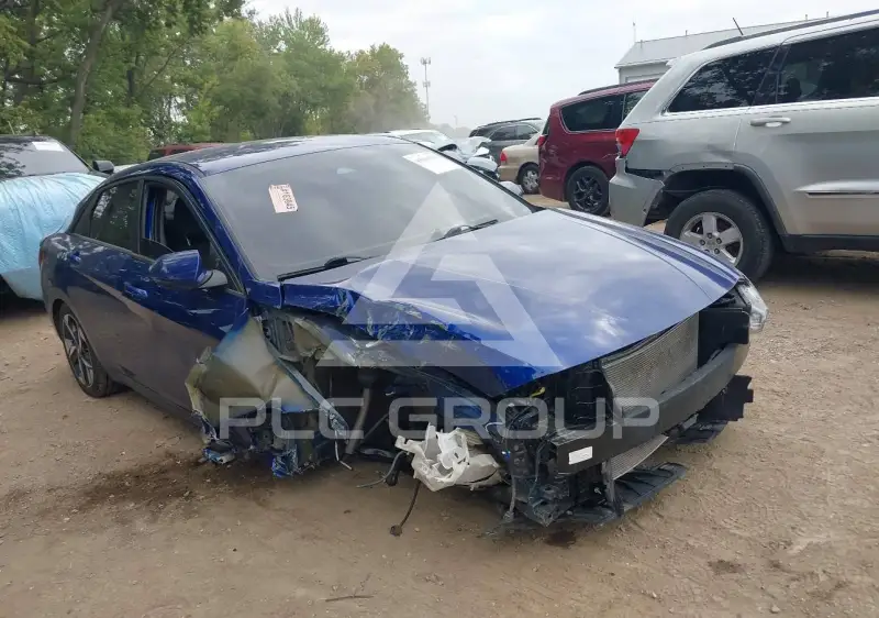 2023 Hyundai Elantra фото