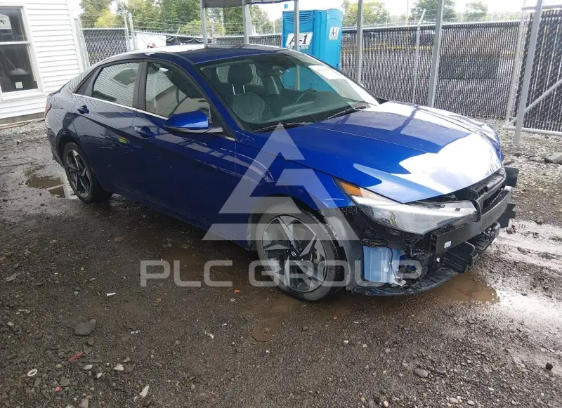 2023 Hyundai Elantra фото