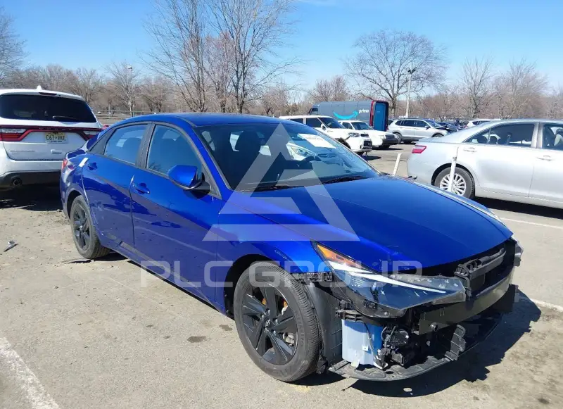 2023 Hyundai Elantra фото