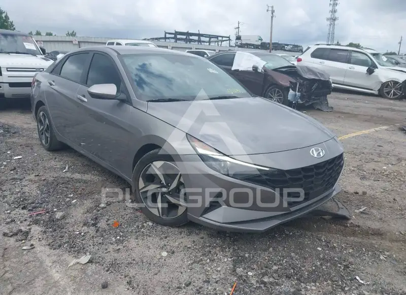 2023 Hyundai Elantra фото