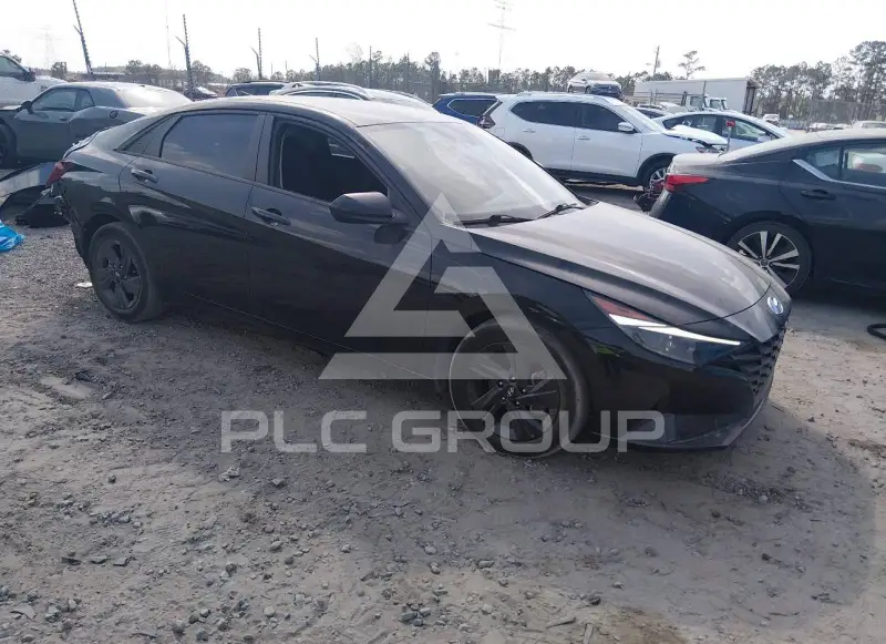 2023 Hyundai Elantra photo