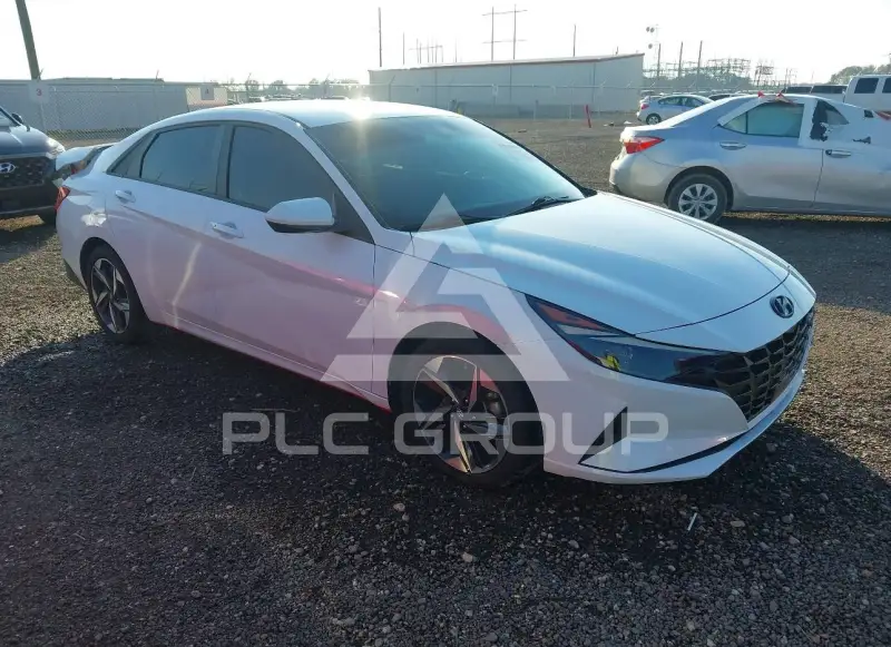 2023 Hyundai Elantra фото