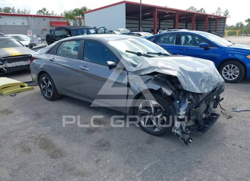 2023 Hyundai Elantra photo