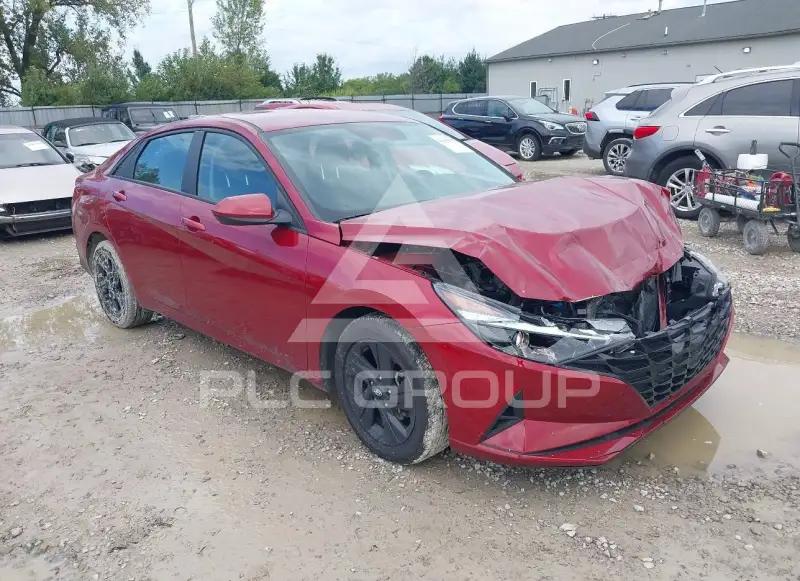 2023 Hyundai Elantra photo