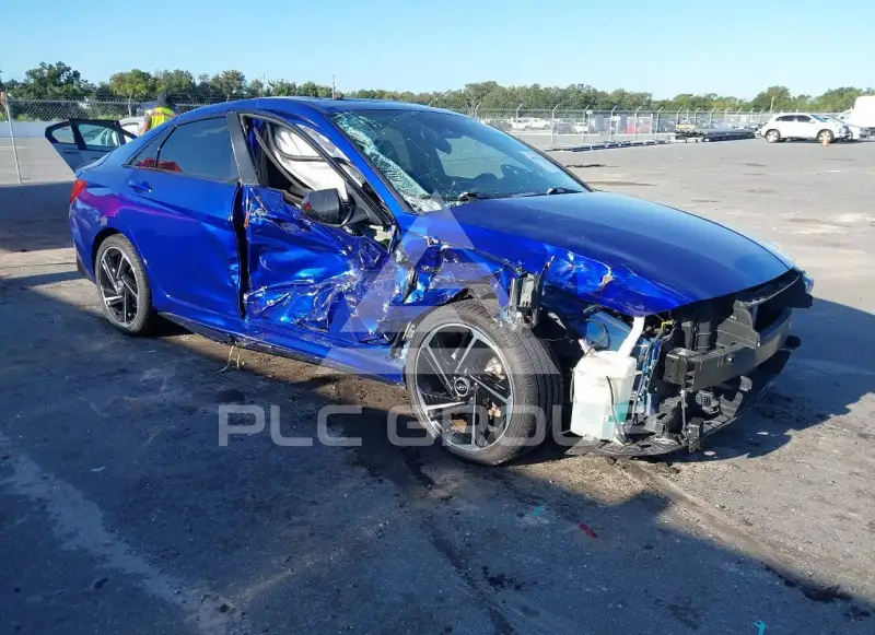 2023 Hyundai Elantra фото