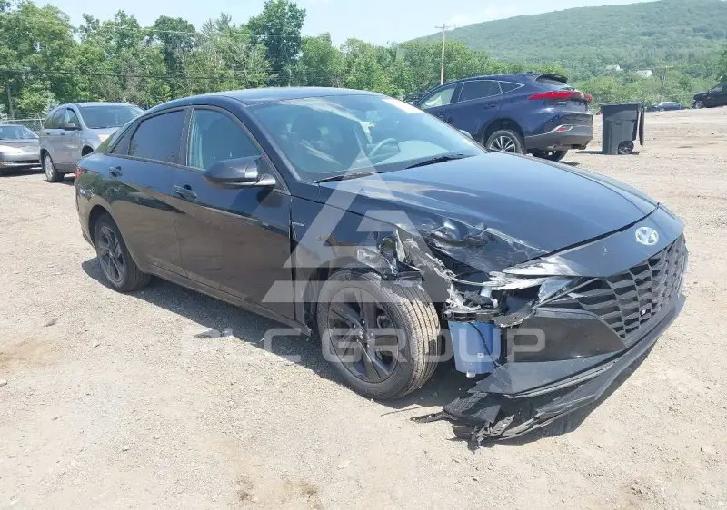 2023 Hyundai Elantra photo
