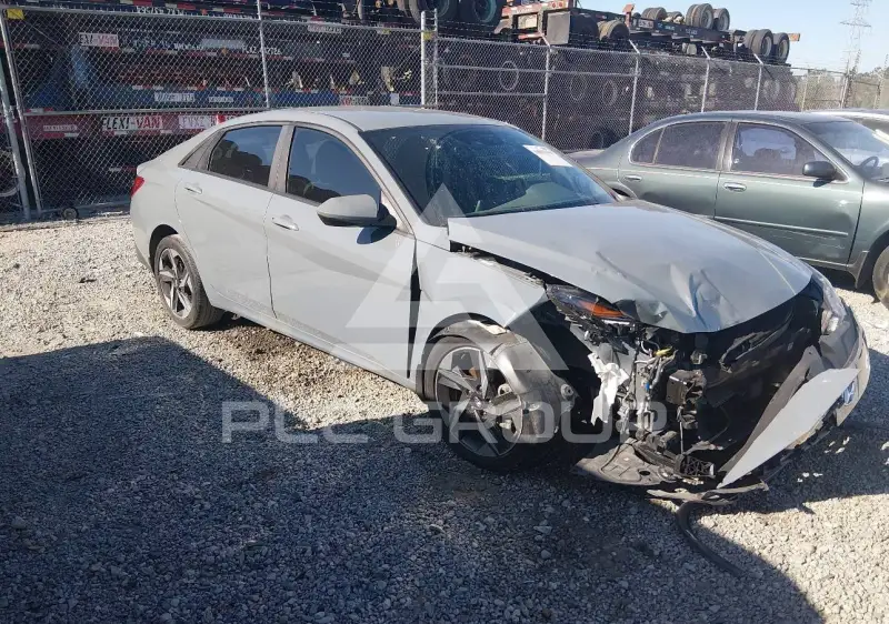 2023 Hyundai Elantra фото
