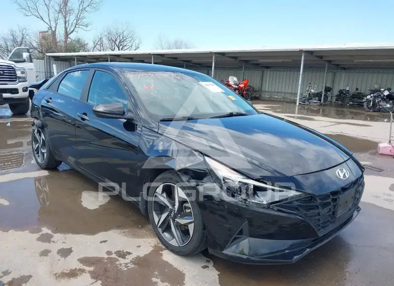 2023 Hyundai Elantra photo