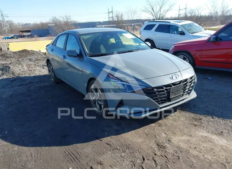 2023 Hyundai Elantra photo