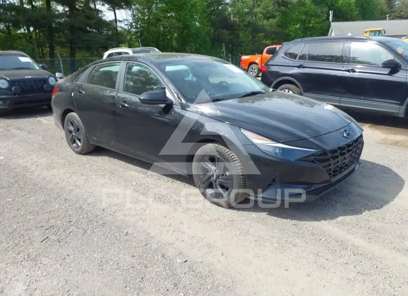 2023 Hyundai Elantra photo