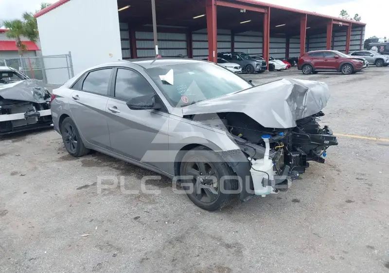 2023 Hyundai Elantra photo