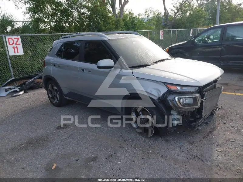 2023 Hyundai Venue фото