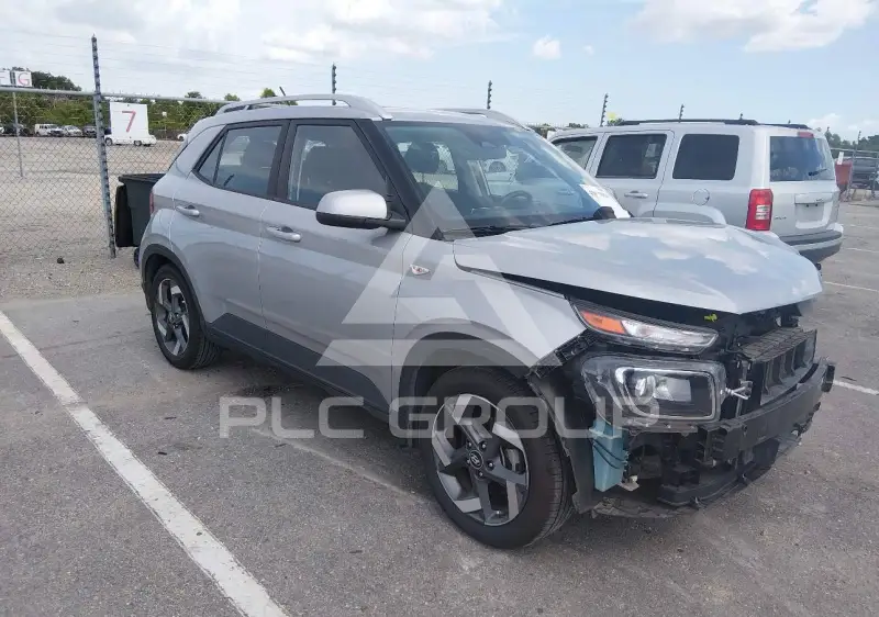 2023 Hyundai Venue фото