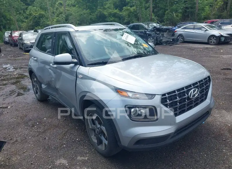 2023 Hyundai Venue photo