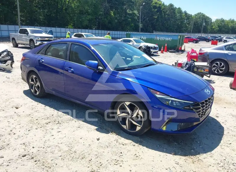 2023 Hyundai Elantra photo