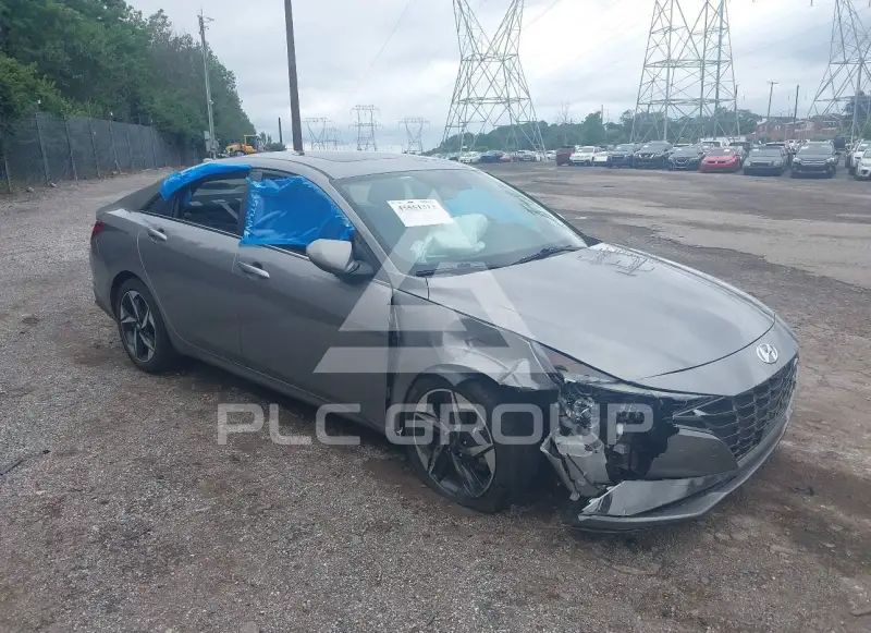 2023 Hyundai Elantra photo