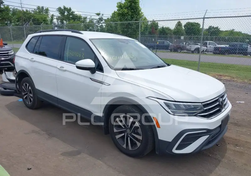 2023 Volkswagen Tiguan photo