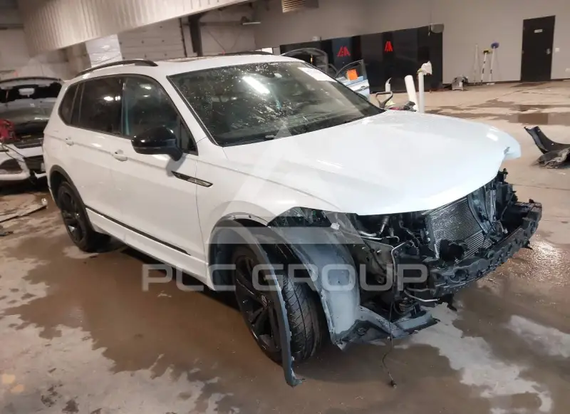 2023 Volkswagen Tiguan фото