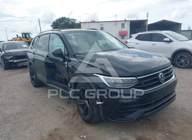 2023 Volkswagen Tiguan photo