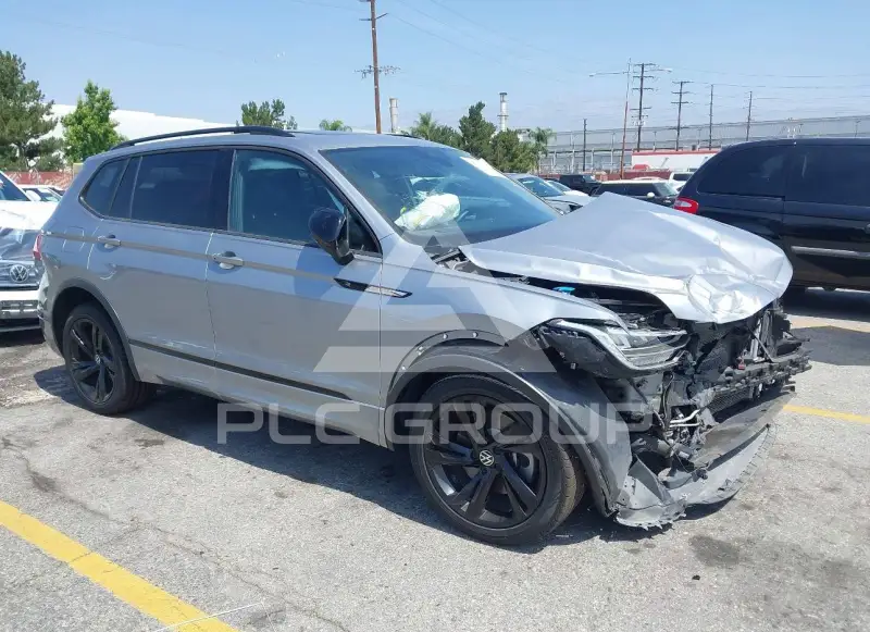 2023 Volkswagen Tiguan photo