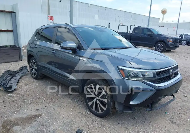 2023 Volkswagen Taos photo