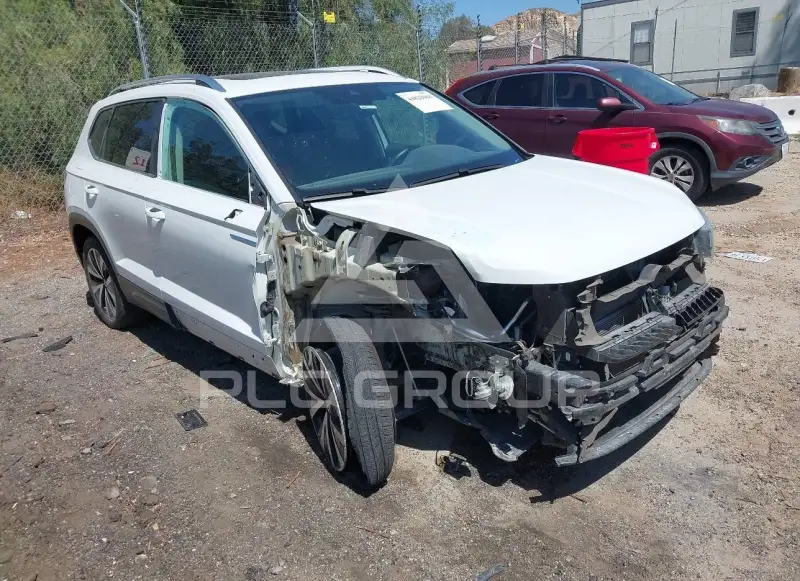 2023 Volkswagen Taos photo