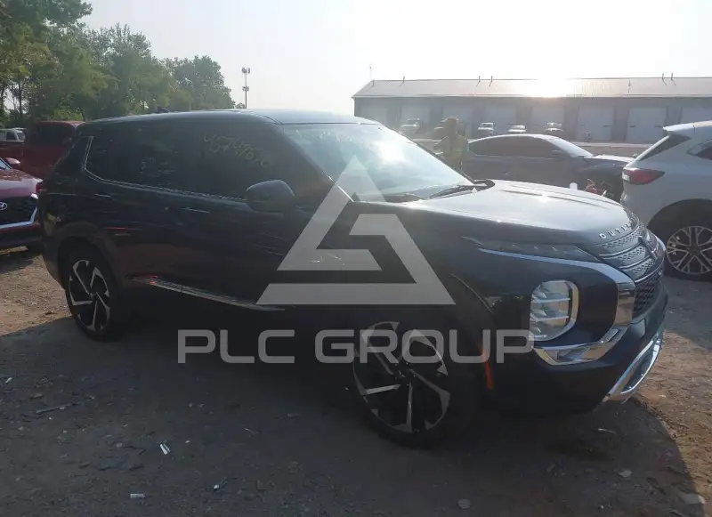 2024 Mitsubishi OUTLANDER фото