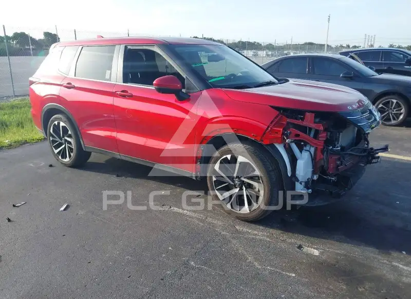 2024 Mitsubishi OUTLANDER фото