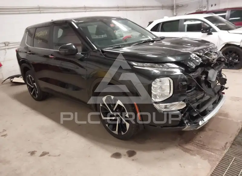 2024 Mitsubishi OUTLANDER фото