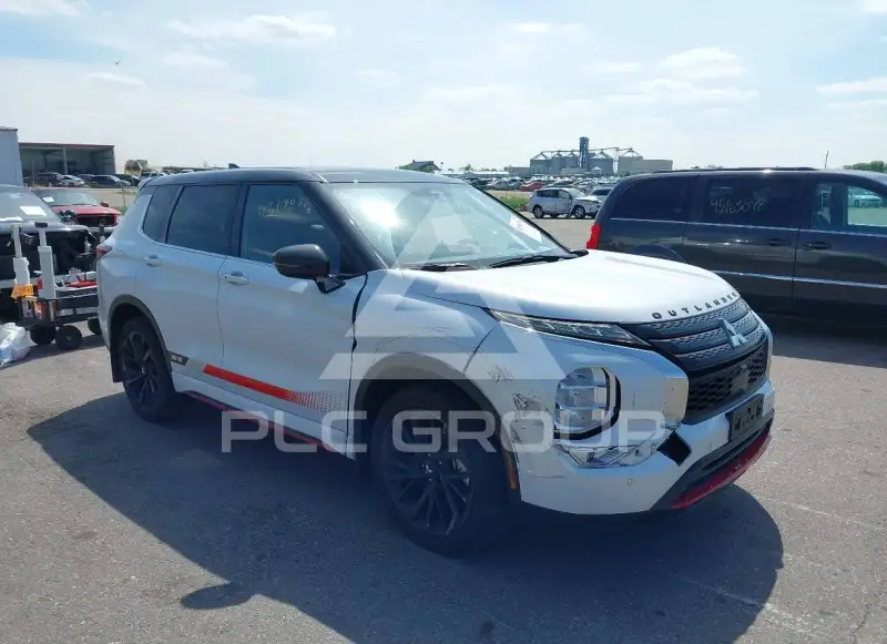 2024 Mitsubishi OUTLANDER фото