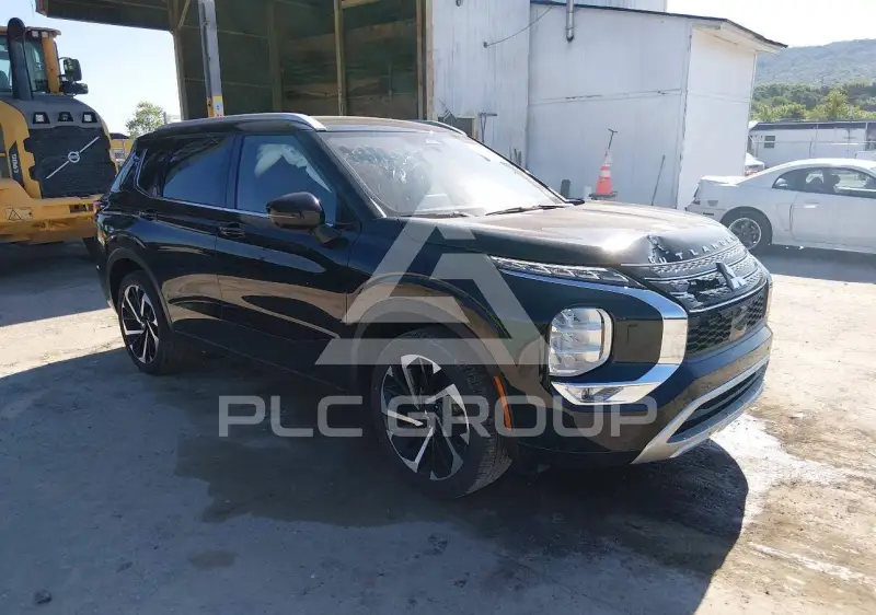 2024 Mitsubishi OUTLANDER фото